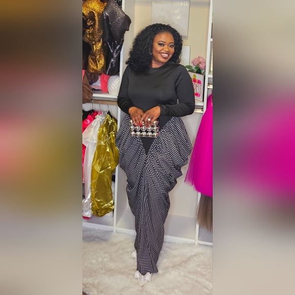 Chic Asymmetrical Black and White Dress - Picture 1 of 3